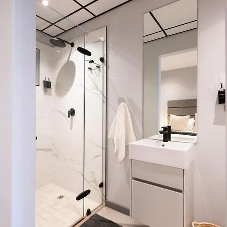 Luxury Bellagio 004 Two Bed With Inverter Durban Exterior photo