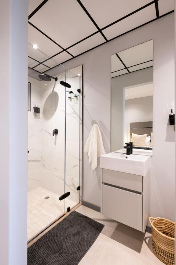Luxury Bellagio 004 Two Bed With Inverter Durban